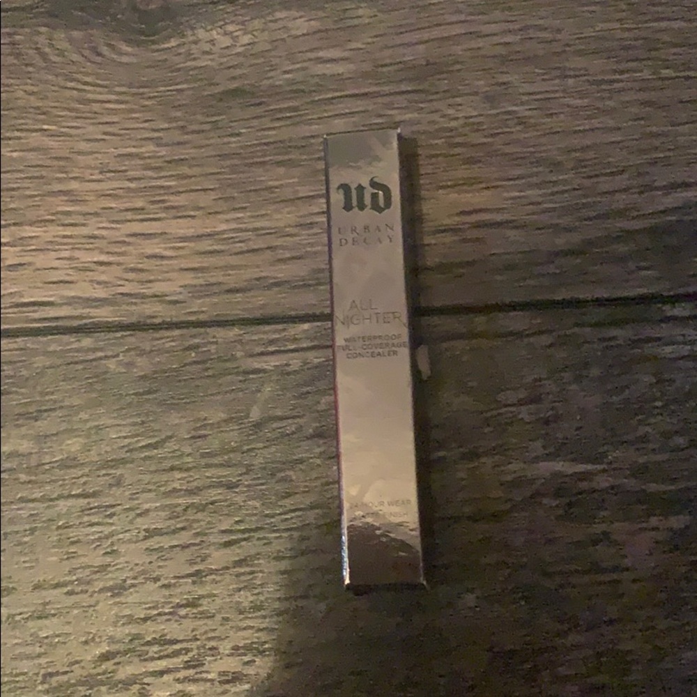 Urban decay all nighter concealer
